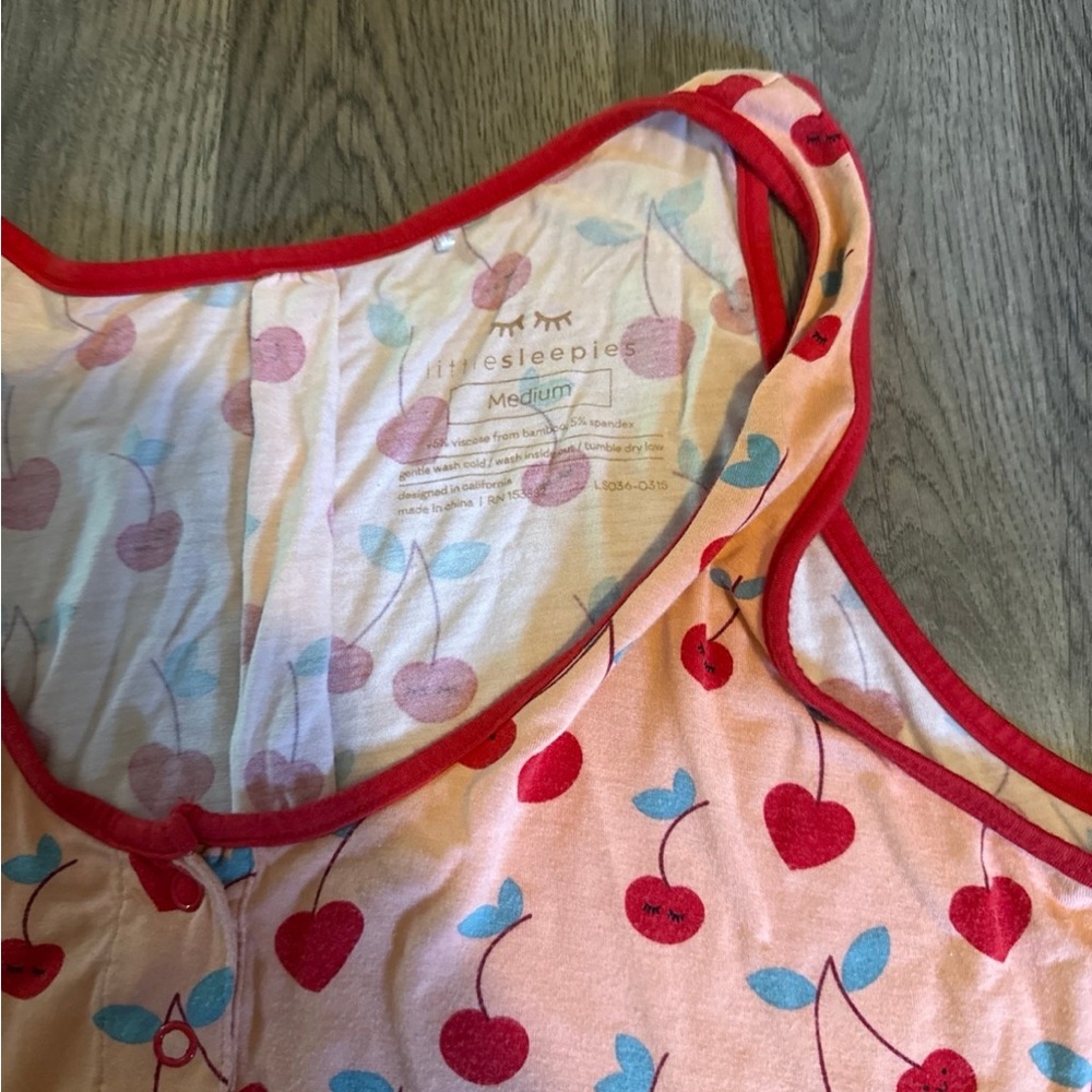 Little sleepies women’s medium cherry sleeveless nightgown - Picture 3 of 4